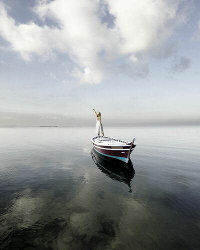 L'offrande - ALASTAIR MAGNALDO - Kunstfoto