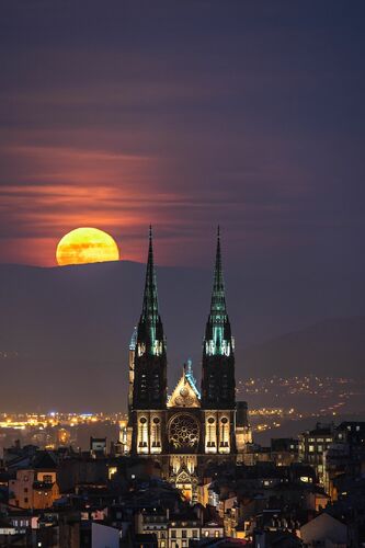 Lever de Lune - ANTHONY ITH - Photograph