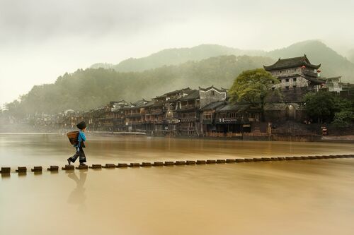 Traditional Chinese Town - DANIEL METZ - Kunstfoto