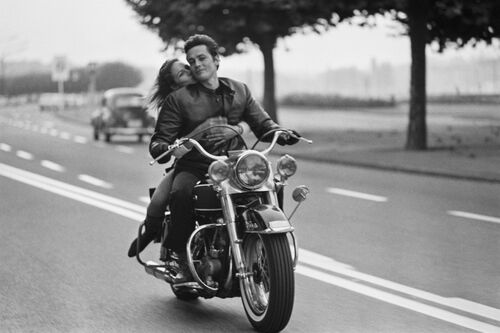 Alain et Nathalie Delon, 1967 -  GAMMA AGENCY - Photographie