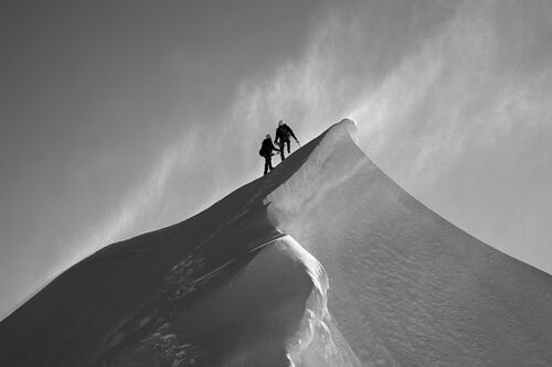 CORDÉE SUR L'ARÊTE EST DU MONT MAUDIT - JEAN-FRANÇOIS HAGENMULLER - Fotografía