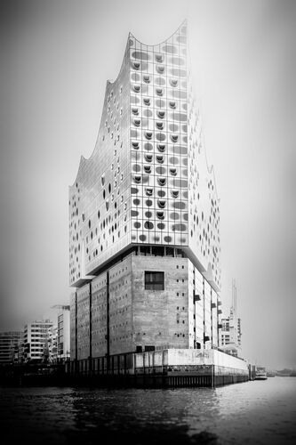 Elbphilharmonie - Jörg Wanderer - Photograph