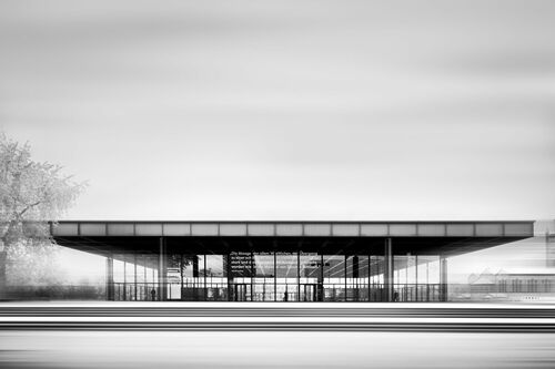 NEUE NATIONALGALERIE - Jörg Wanderer - Fotografía