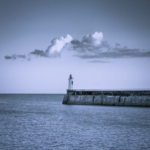THE LIGHTHOUSE HAT - JULES VALENTIN - Photographie