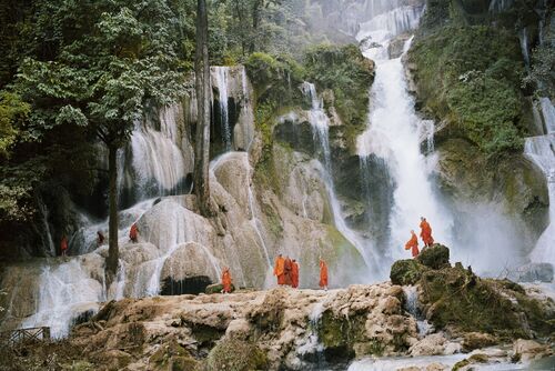 LAOS PRÈS DE LUANG PRABANG II - LAM DUC  HIEN - Fotografia