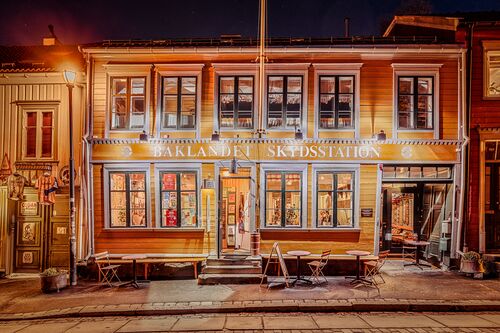 TRONDHEIM - SKYDSSTATION - LAURENT DEQUICK - Fotografie