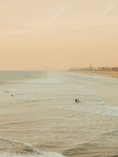 Huntington Beach Surfers - LUDWIG FAVRE - Photograph