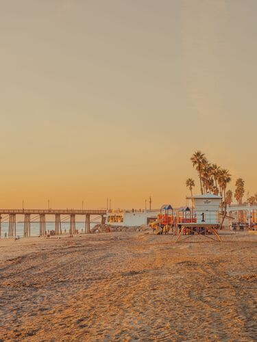 Oceanside Beach - LUDWIG FAVRE - Fotografía