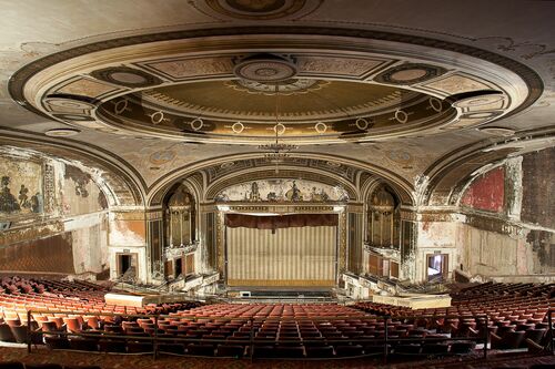 LOEW'S POLI THEATRE I - MATT  LAMBROS - Photograph