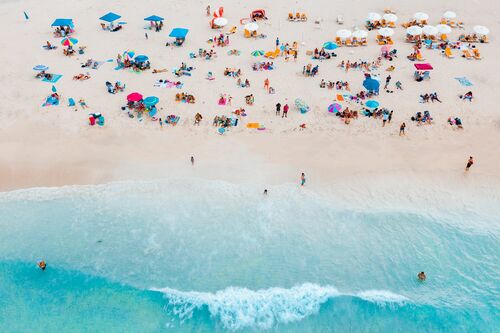 Beach breeze - Omar  Ghrayeb - Photograph