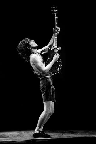 Angus Young - PETER HANKFIELD - Fotografie