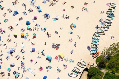 BEACH BOATS - RICHARD HIRST - Kunstfoto