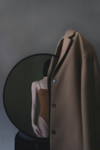 COAT - ZIQIAN LIU - Photograph