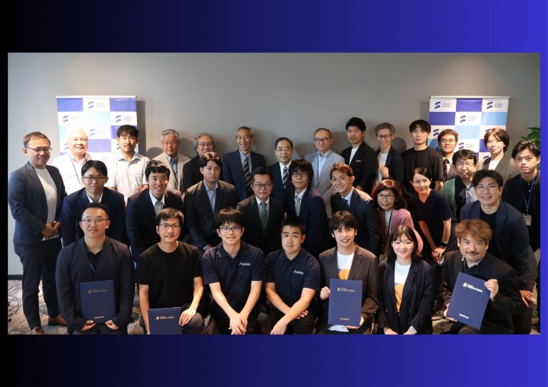 Group photo with all certified ventures