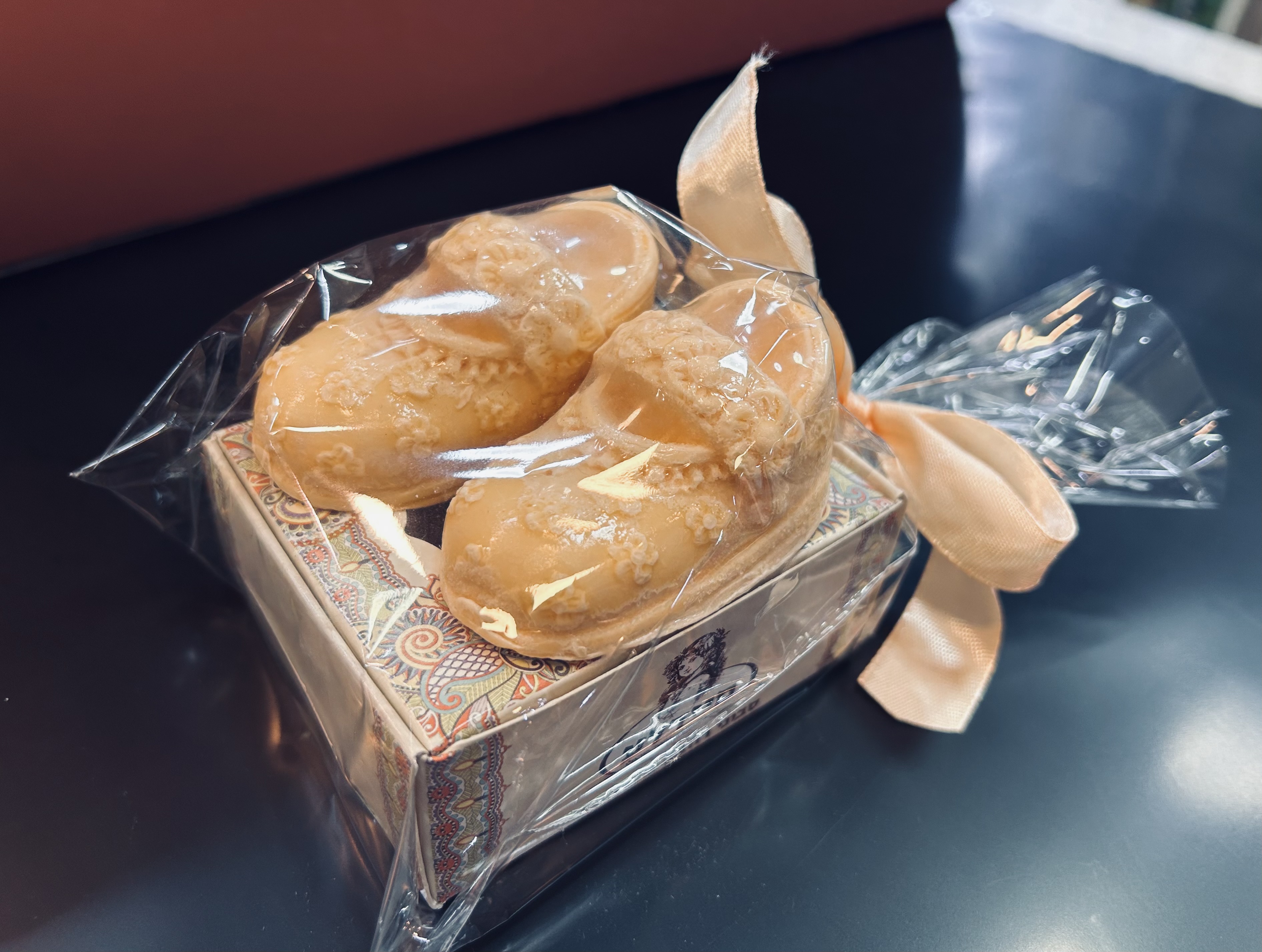 סבון בצורת נעלי תינוק