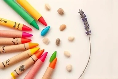 Natural, non-toxic toddler crayons and natural elements.