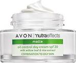 Avon Nutra Effects Matte Spf 20 50 Ml Gündüz Kremi