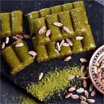 Haci Ahmet Oğullari Baklava Fıstıklı Yeşil Sarma Baklava 500 Gr