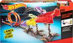 Hot Wheels 3 Kademeli Atlayış Yarış Seti