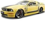 Maisto Ford Mustang Gt 2006 1:24 Model Araba