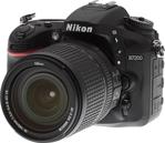 Nikon D7200 + 18-140 mm Lens Dijital SLR Fotoğraf Makinesi