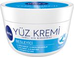 Nivea Besleyici Yağlı His Bırakmaz 100 ml Yüz Kremi