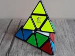 Zeka Küpü Speed Pyraminx Piramit Üçgen Zeka Küpü