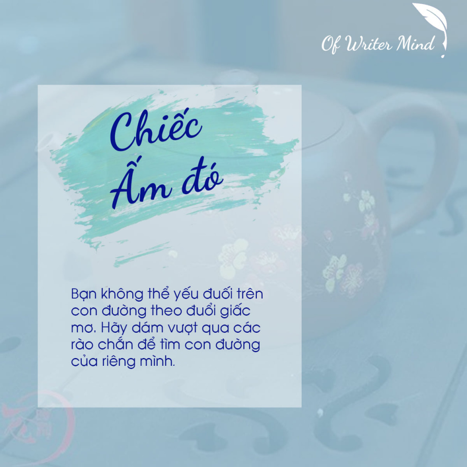 CHIẾC ẤM ĐỎ