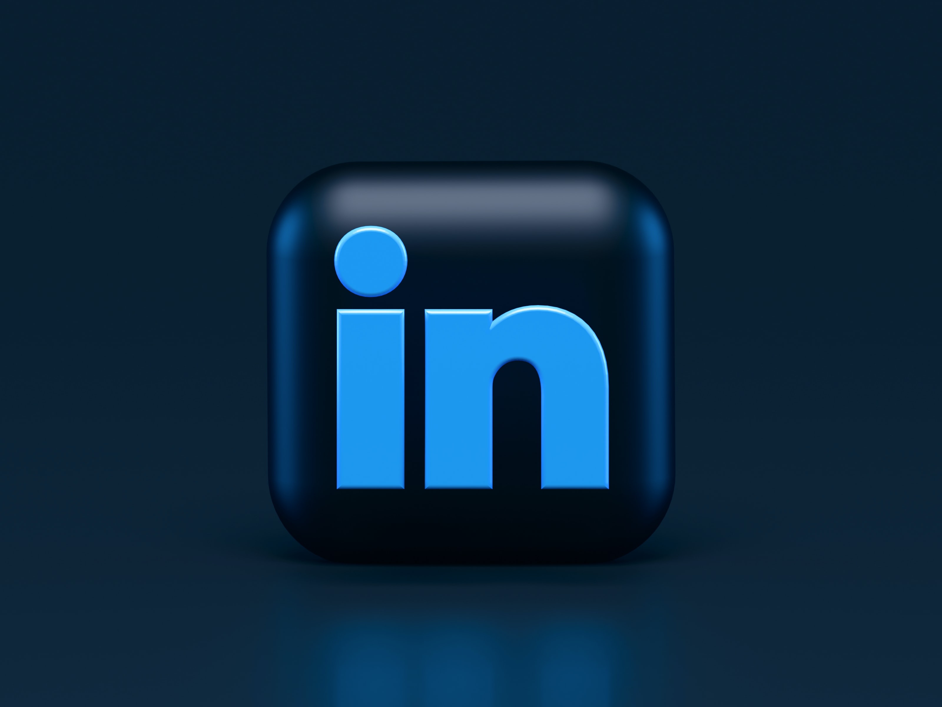 [SYE] LÀM THẾ NÀO ĐỂ TẠO HỒ SƠ ẤN TƯỢNG TRÊN LINKEDIN?