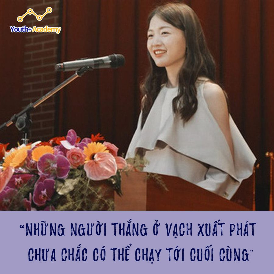 BÀI DIỄN THUYẾT CHẤN ĐỘNG CỦA NỮ SINH VIÊN SAU 10 NĂM TỐT NGHIỆP: "NHỮNG NGƯỜI THẮNG Ở VẠCH XUẤT PHÁT CHƯA CHẮC CÓ THỂ CHẠY TỚI CUỐI CÙNG"