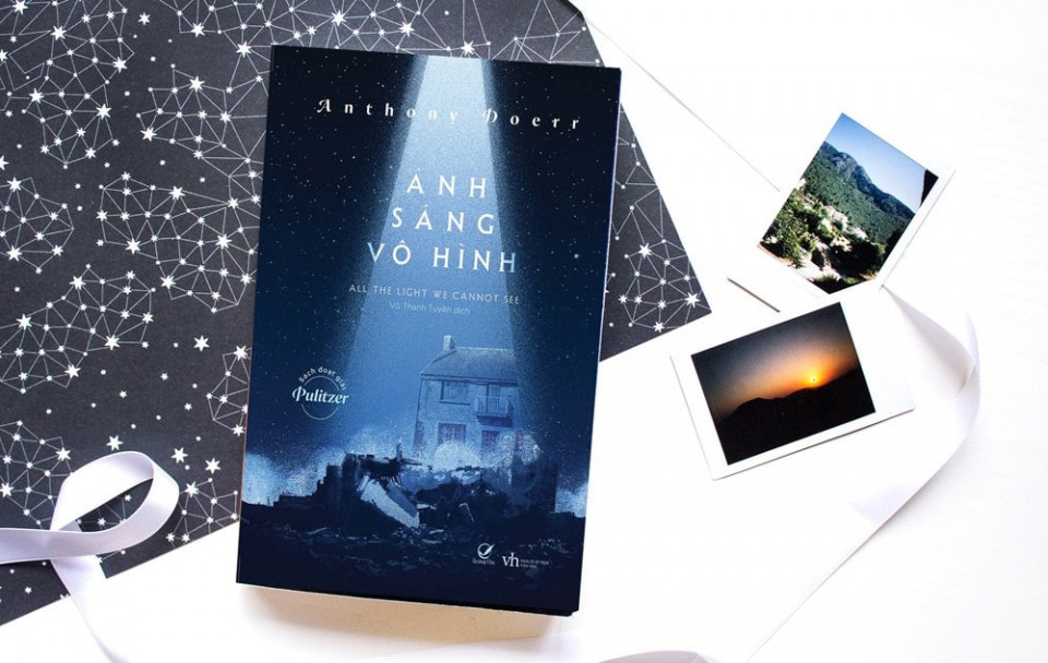 ÁNH SÁNG VÔ HÌNH - ANTHONY DOERR