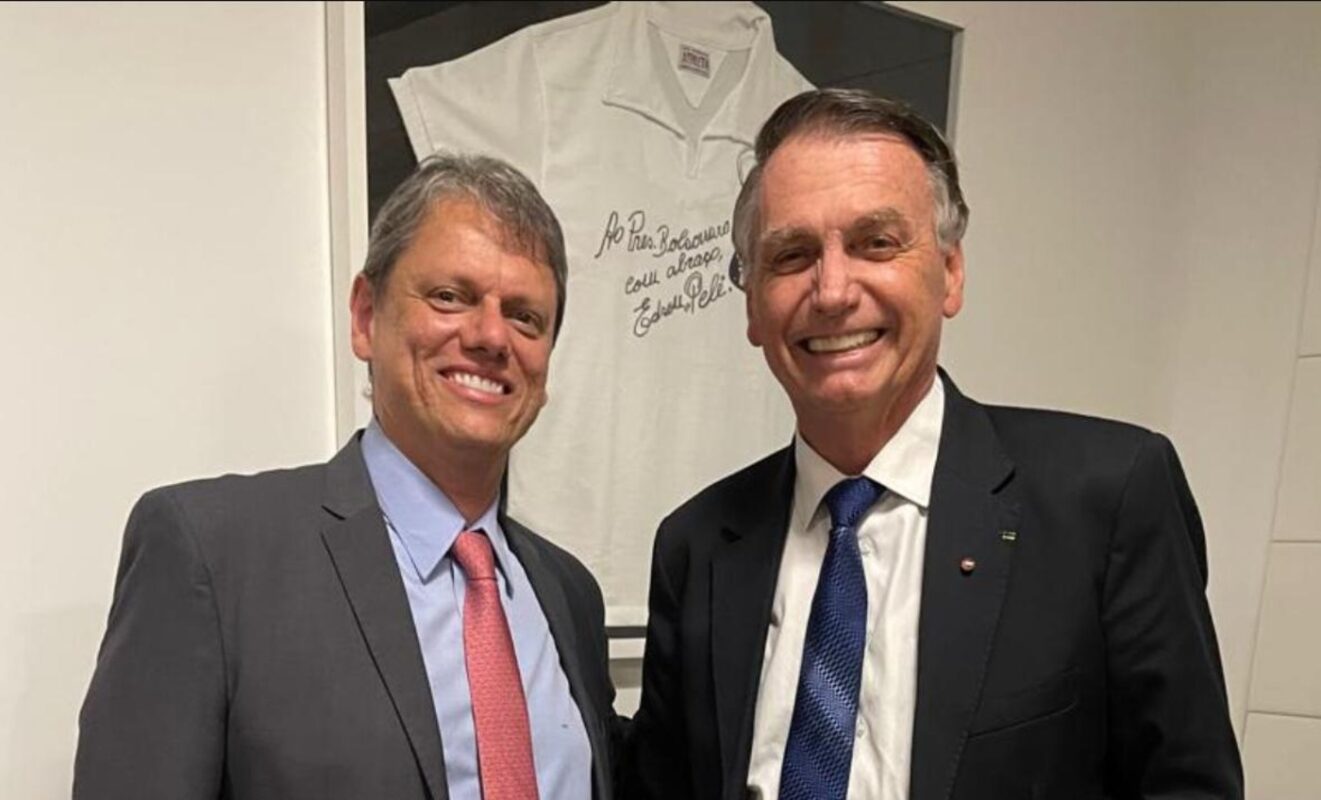 Bolsonaro: Fuga, Julgamento e o Futuro da Direita - 26/08/2025