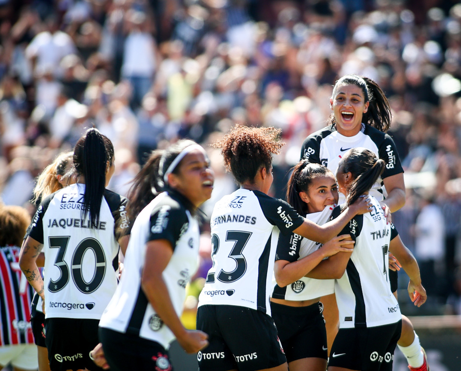 Corinthians Feminino: 80 Gols em 32 Jogos!