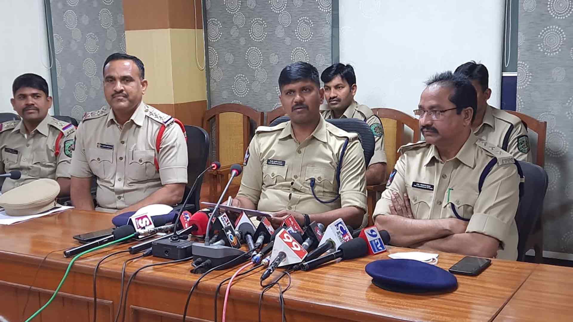 Two accused arrested for 12 two-wheeler thefts in Visakhapatnam