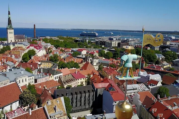 Tallinn Old Town panorama with Old Thomas weathervane.