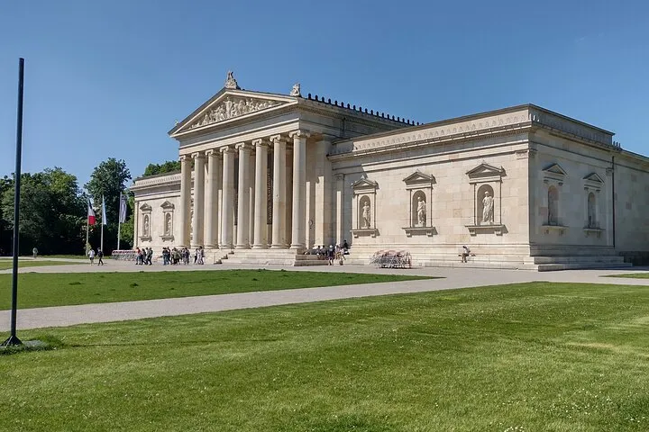 Glyptothek Museum Munich classical architecture.