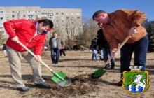 Южно-українські атомники взяли участь у акції з посадки зелених насаджень