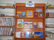 Бібліотека для дорослих. Тематична книжкова виставка до Дня Європи 