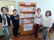 Книжкова етномандрівка «Вишиванка -  сакральна абетка українського народу». Південноукраїнська міська бібліотека