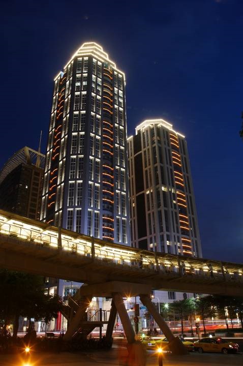 板信雙子星