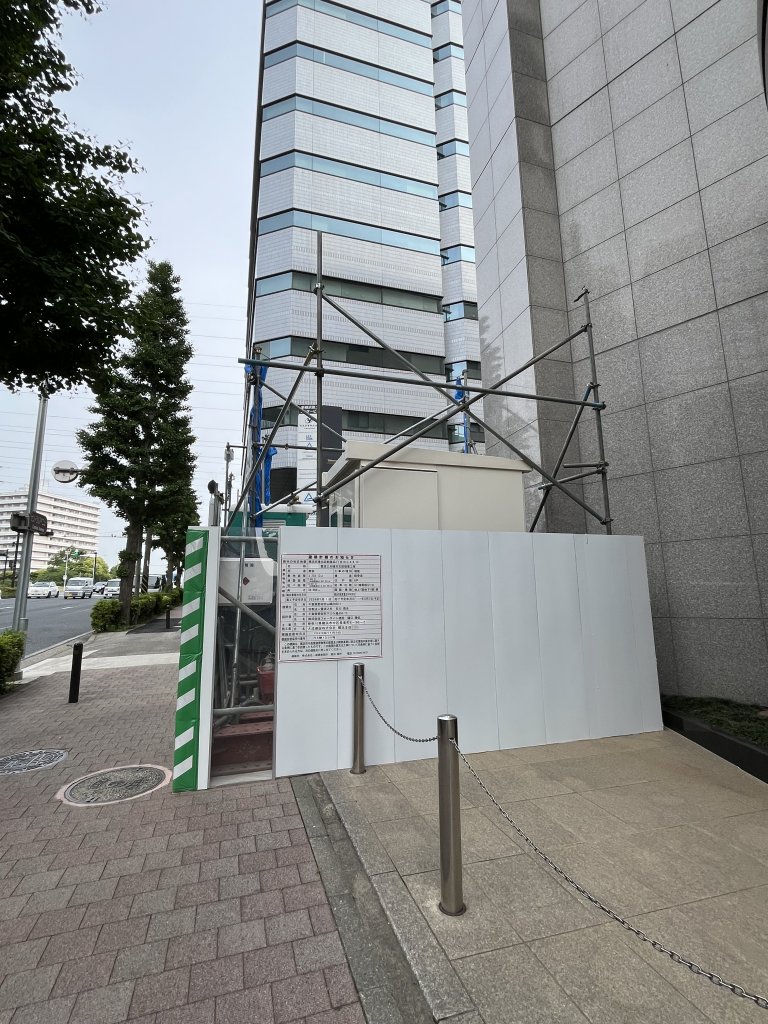 霊波之光横浜支部増築工事 新築工事現場の全景写真（2025年5月14日撮影）