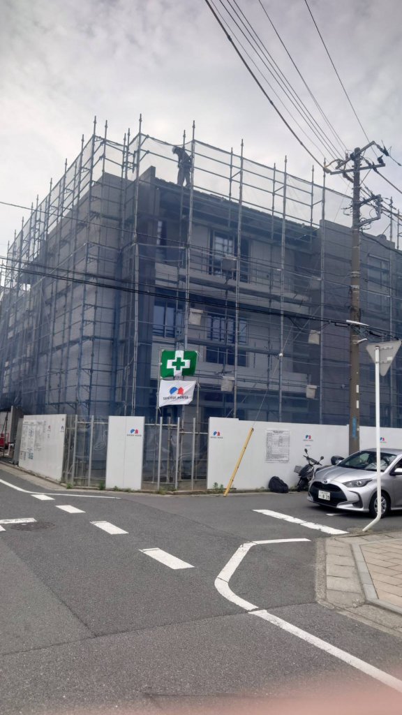 (仮称)有限会社南光園邸 新築工事 新築工事現場の全景写真(2025年5月18日撮影)