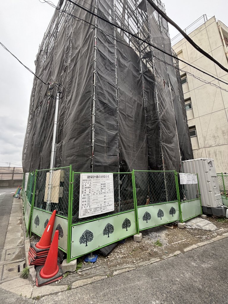 (仮称) 葛飾区金町二丁目マンション新築工事 新築工事現場の全景写真（2025年5月21日撮影）