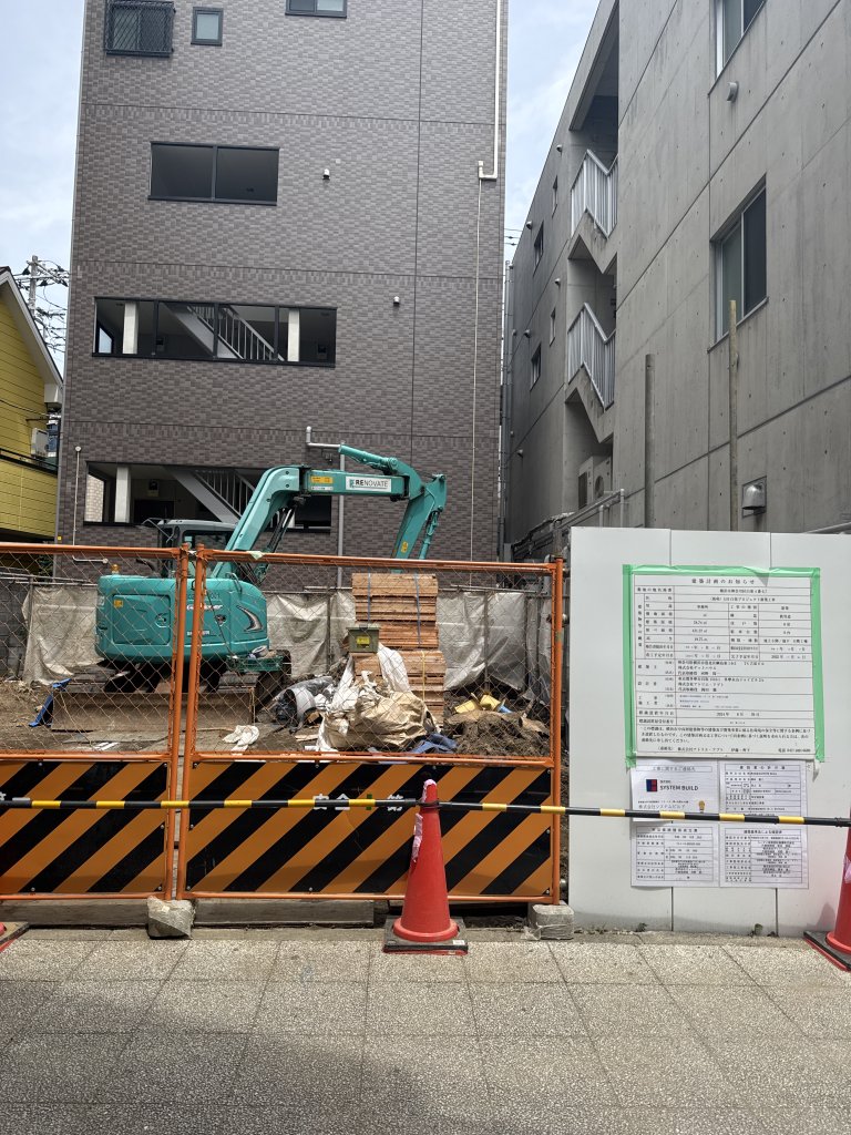 (仮称) GH白楽プロジェクト新築工事 新築工事現場の全景写真(2025年5月22日撮影)