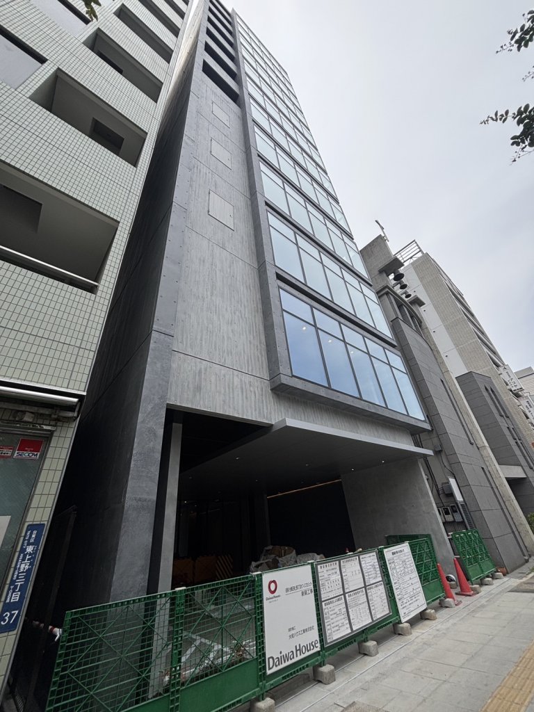 (仮称)東上野三丁目オフィスプロジェクト新築工事 新築工事現場の全景写真(2025年6月6日撮影)