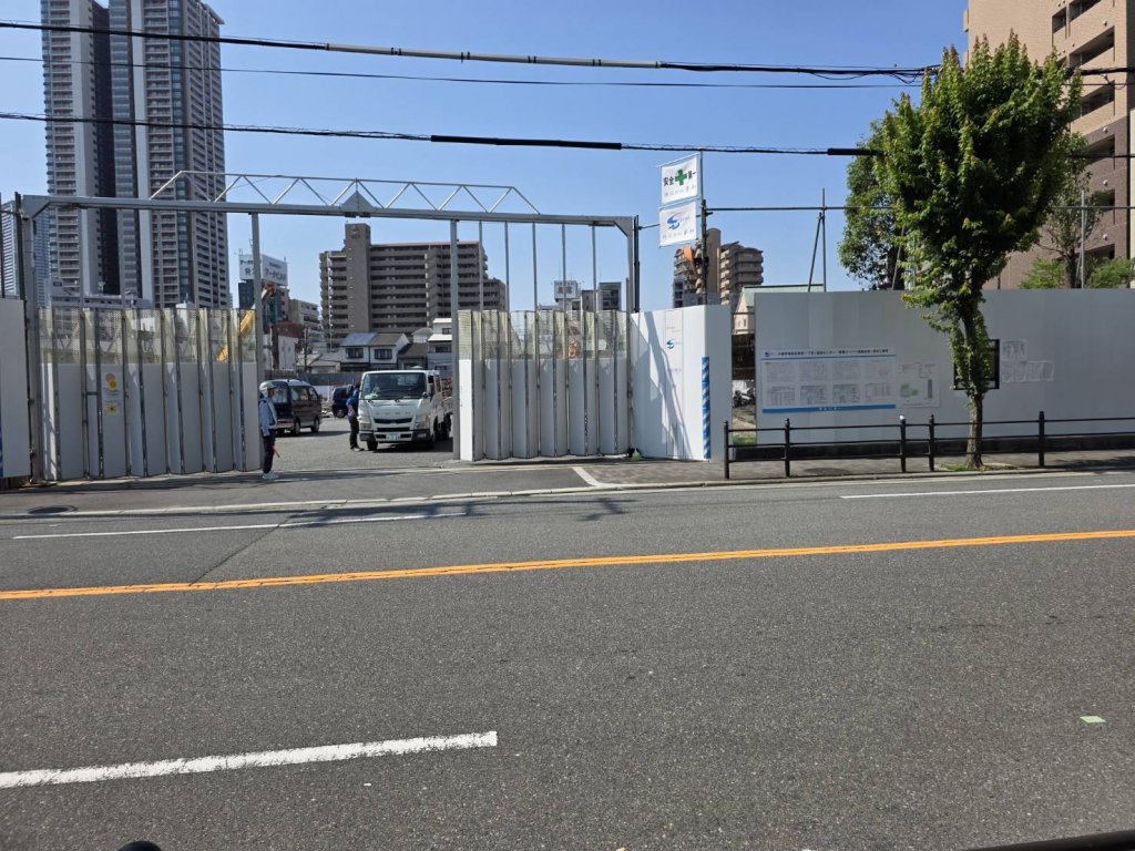 (仮称)大阪市福島区鷺洲1丁目分譲計画 新築工事現場の全景写真(2025年6月27日撮影)