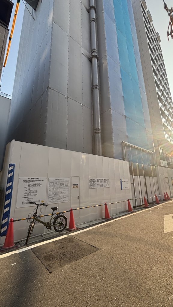 (仮称)北上野2丁目マンション新築工事 新築工事現場の全景写真（2025年7月10日撮影）