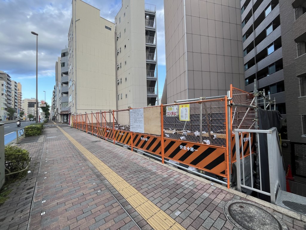 (仮称)豊島区南大塚3丁目 新築工事 新築工事現場の全景写真（2025年9月24日撮影）
