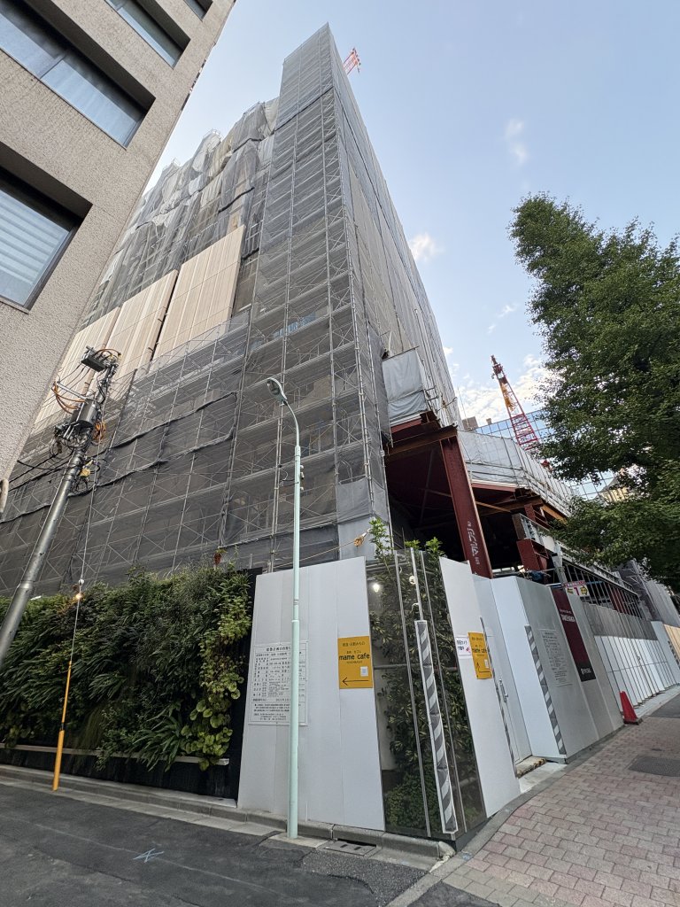 (仮称)日本橋本町一丁目3番計画 新築工事現場の全景写真(2025年10月1日撮影)