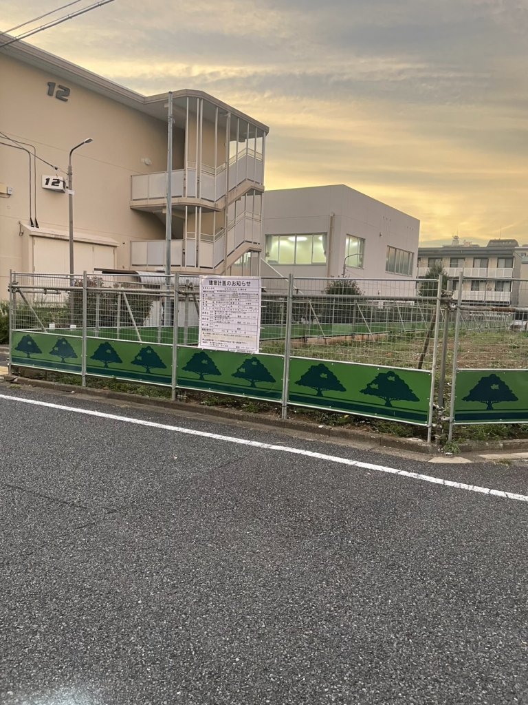 (仮称)豊玉中3丁目3番計画 新築工事現場の全景写真（2025年10月11日撮影）